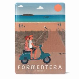 Souvenir de Formentera, imán metálico de la playa de Illetes & vespa